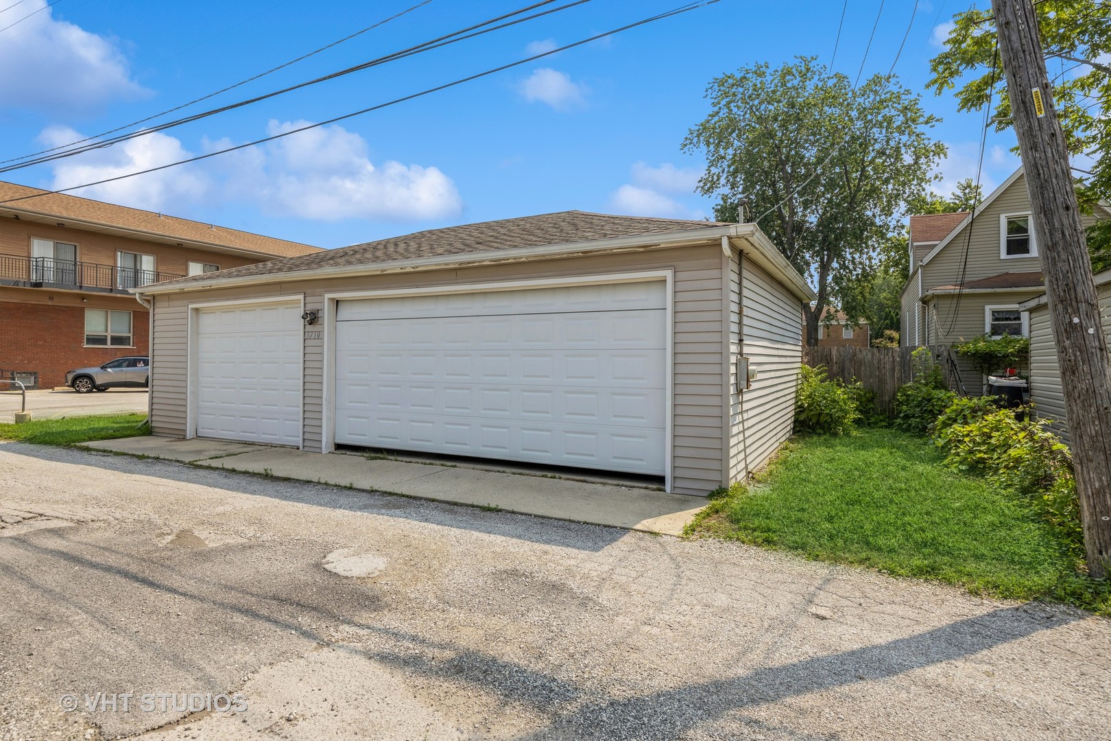 3710 Prairie Avenue, Brookfield, IL 60513