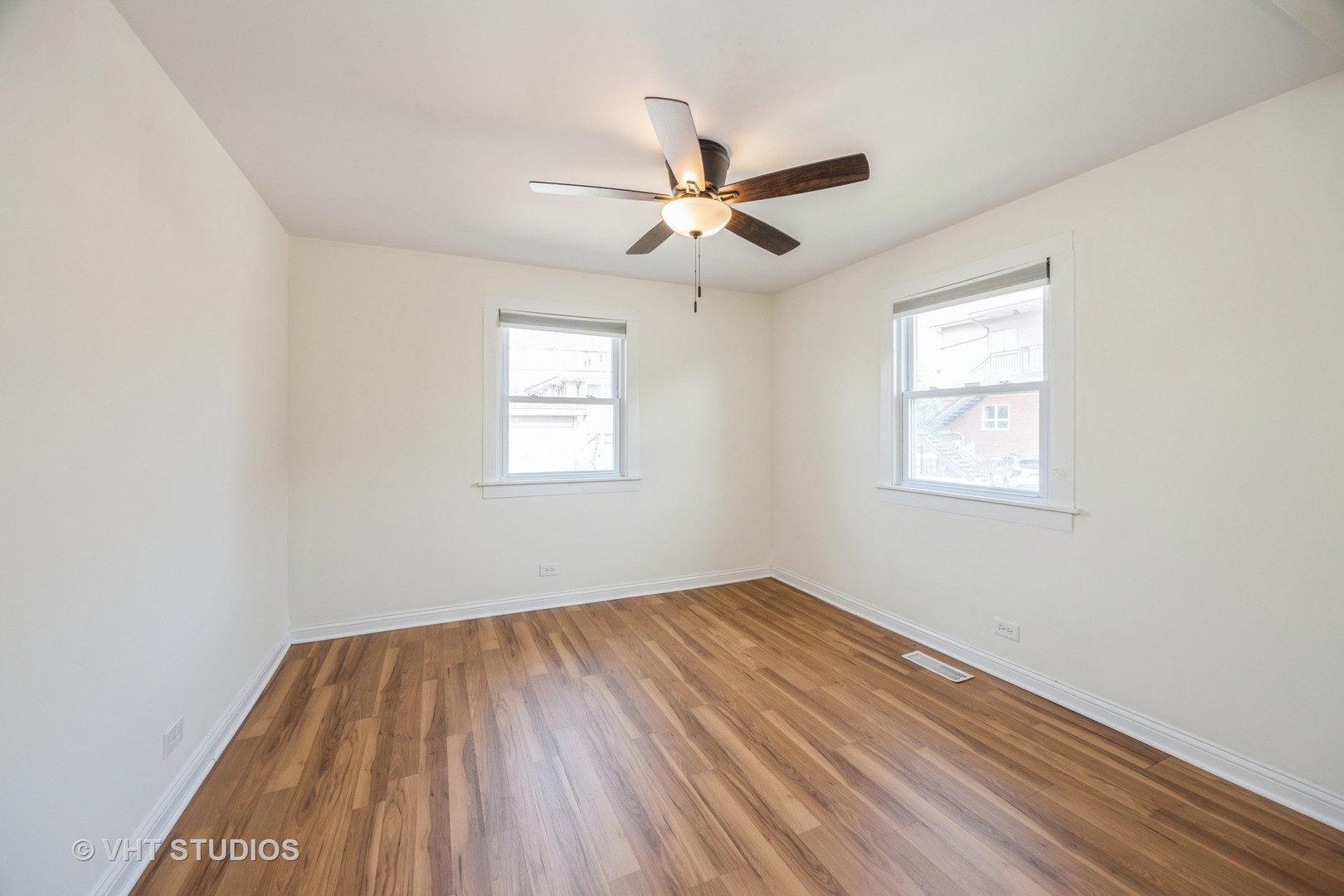 3710 Prairie Avenue, Brookfield, IL 60513