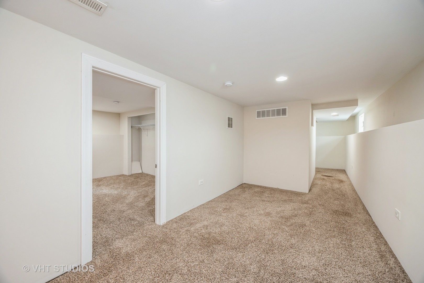 3710 Prairie Avenue, Brookfield, IL 60513