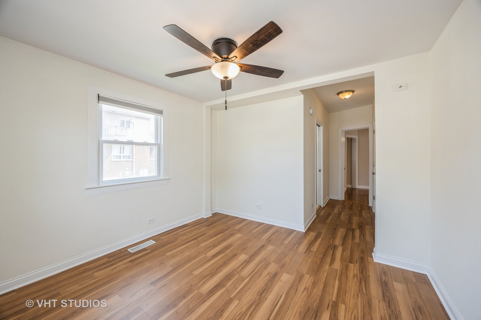 3710 Prairie Avenue, Brookfield, IL 60513