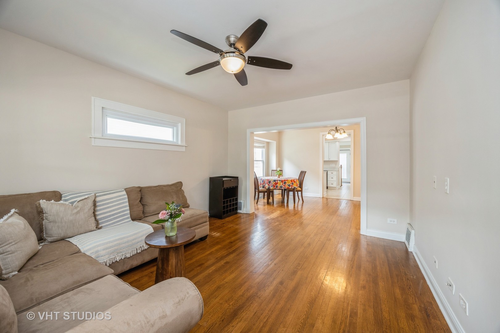 3710 Prairie Avenue, Brookfield, IL 60513