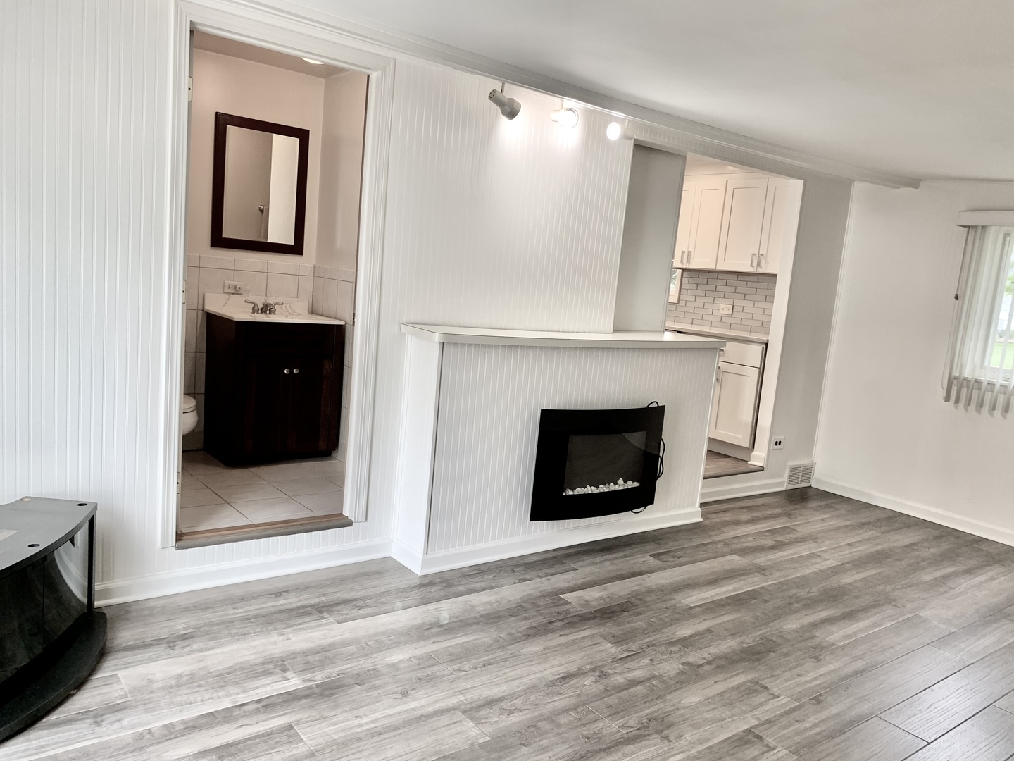 5121 W 101st Street, Oak Lawn, IL 60453