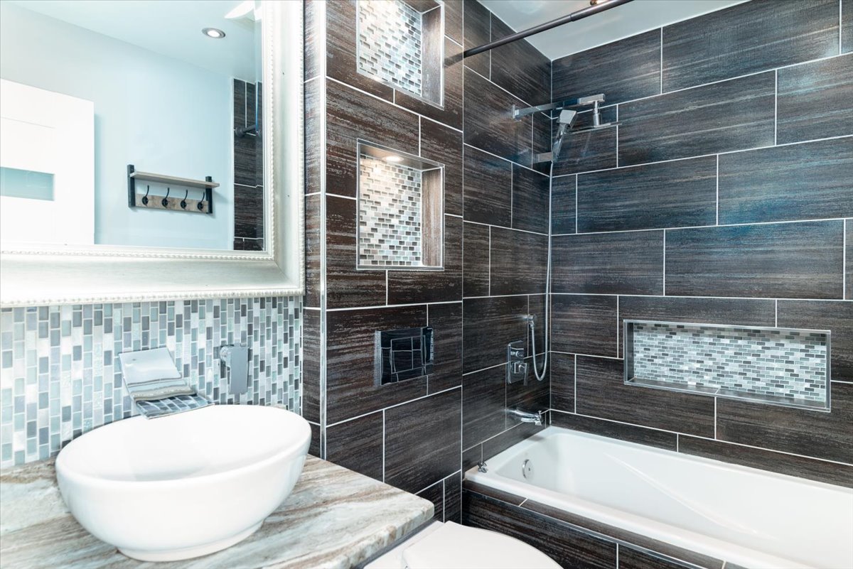 10268 Southwest Highway #3C, Chicago Ridge, IL 60415