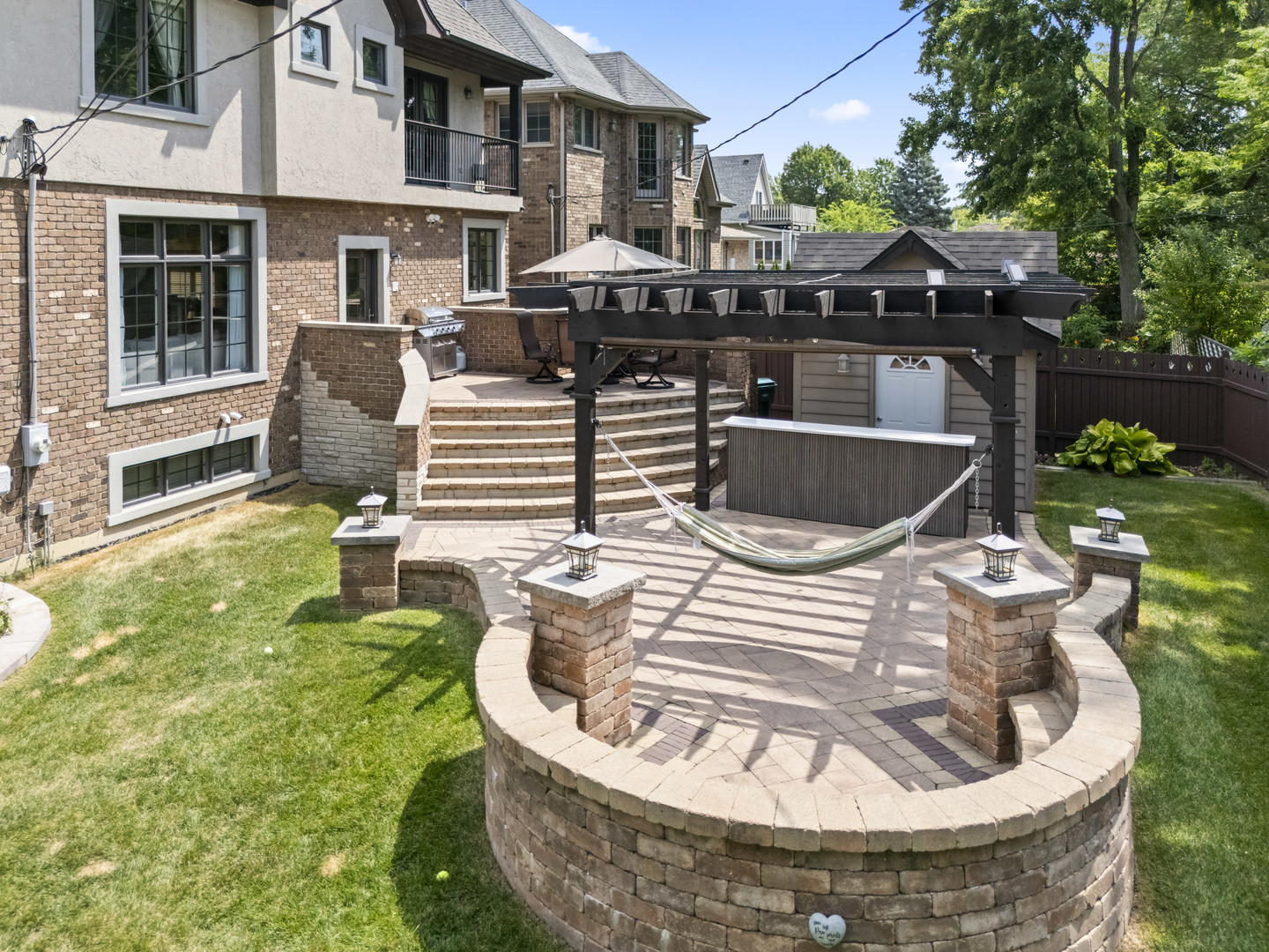 6453 W 81st Street, Burbank, IL 60459