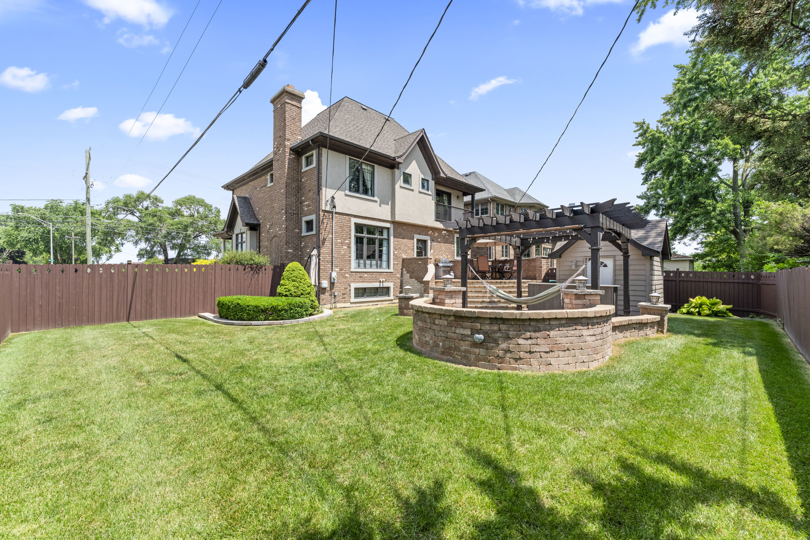6453 W 81st Street, Burbank, IL 60459
