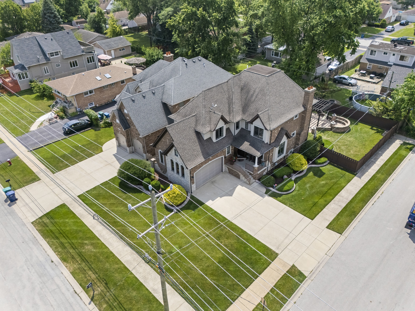 6453 W 81st Street, Burbank, IL 60459