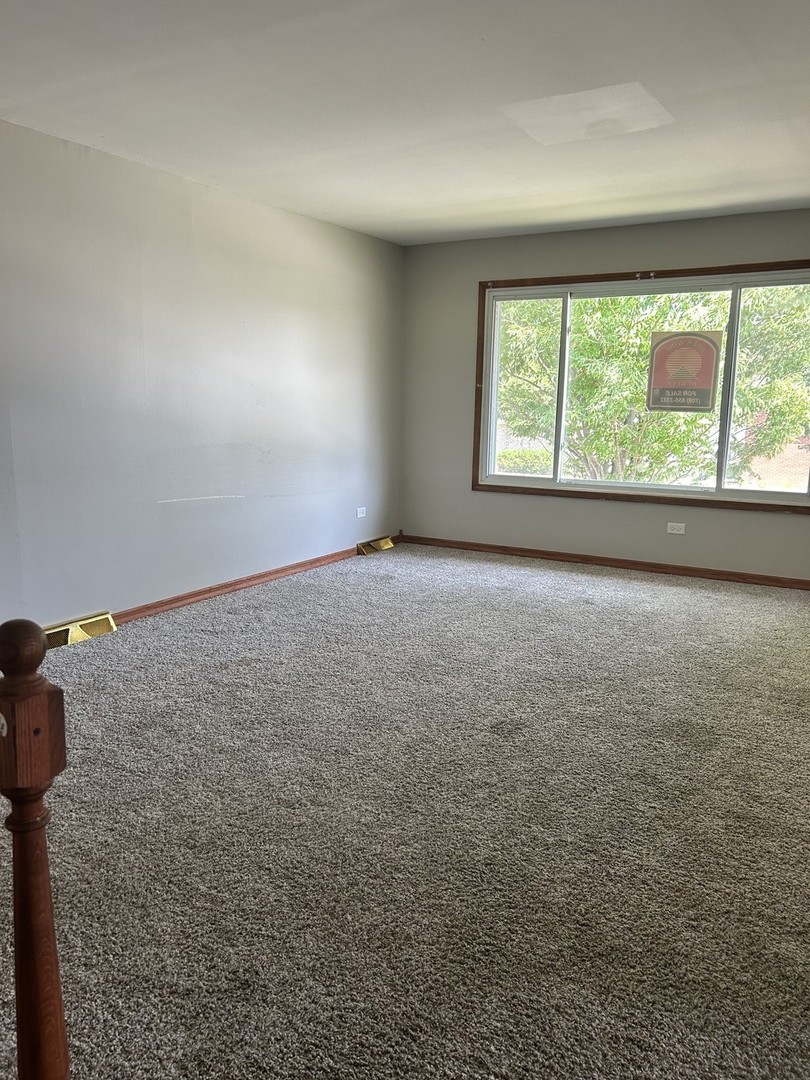 16456 George Drive, Oak Forest, IL 60452