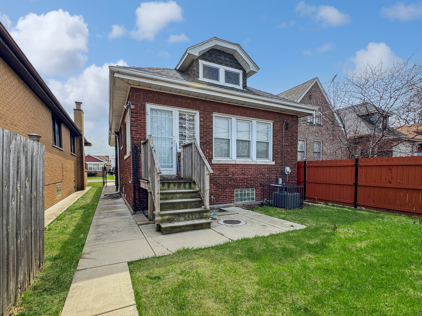 608 W 107th Street, Chicago, IL 60628