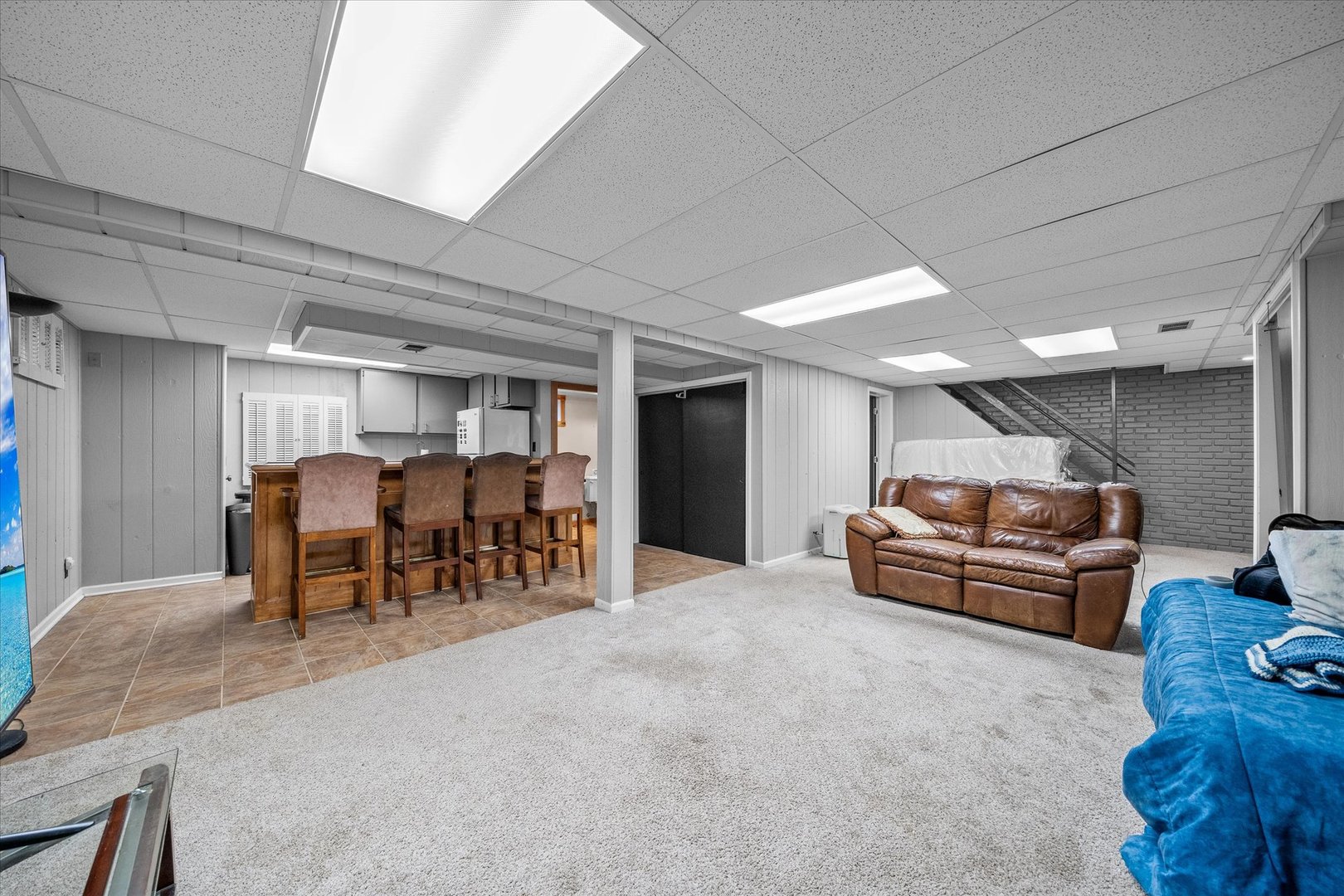 219 Winslow Court, Naperville, IL 60565
