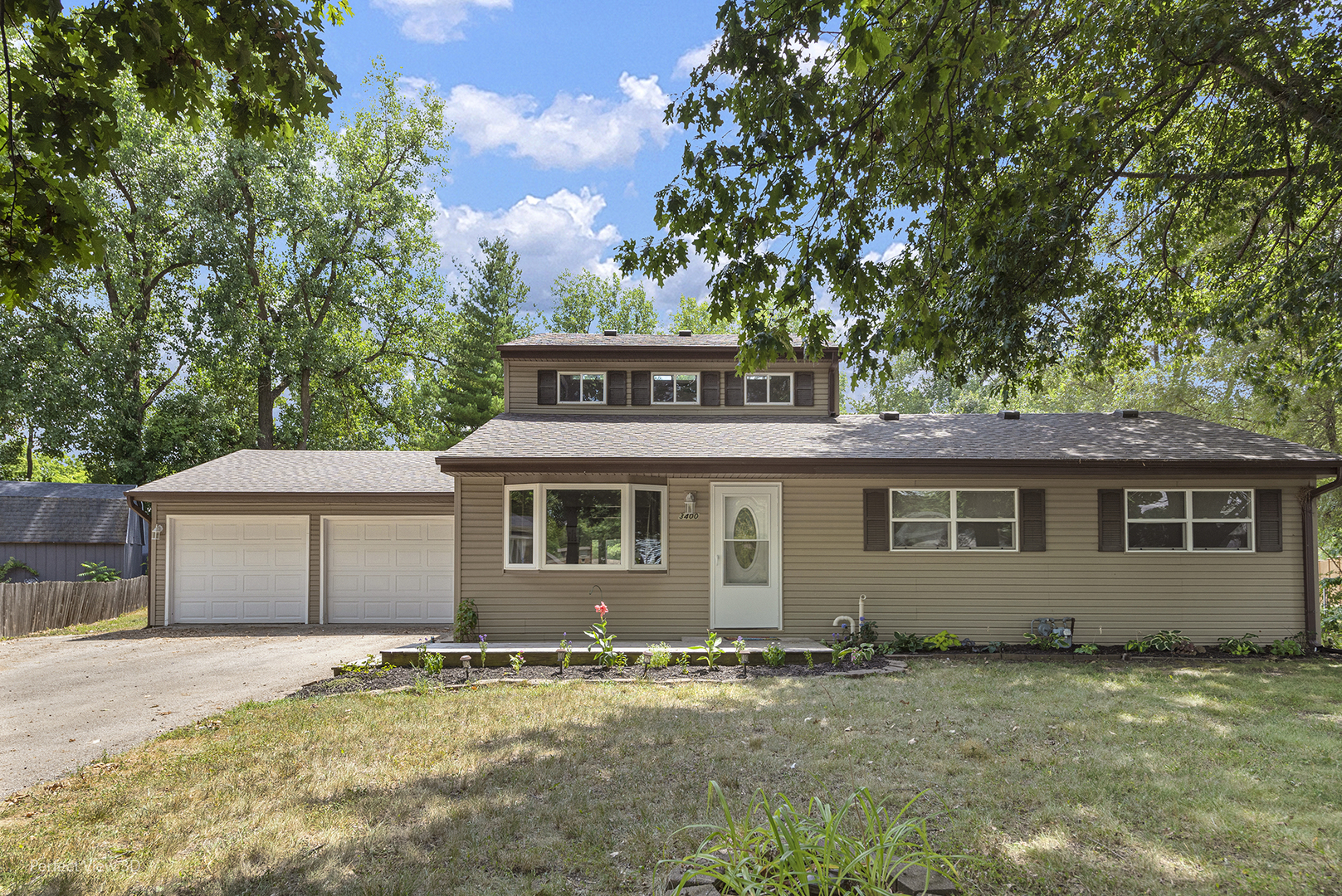 3400 N Goldfinch Court, Morris, IL 60450