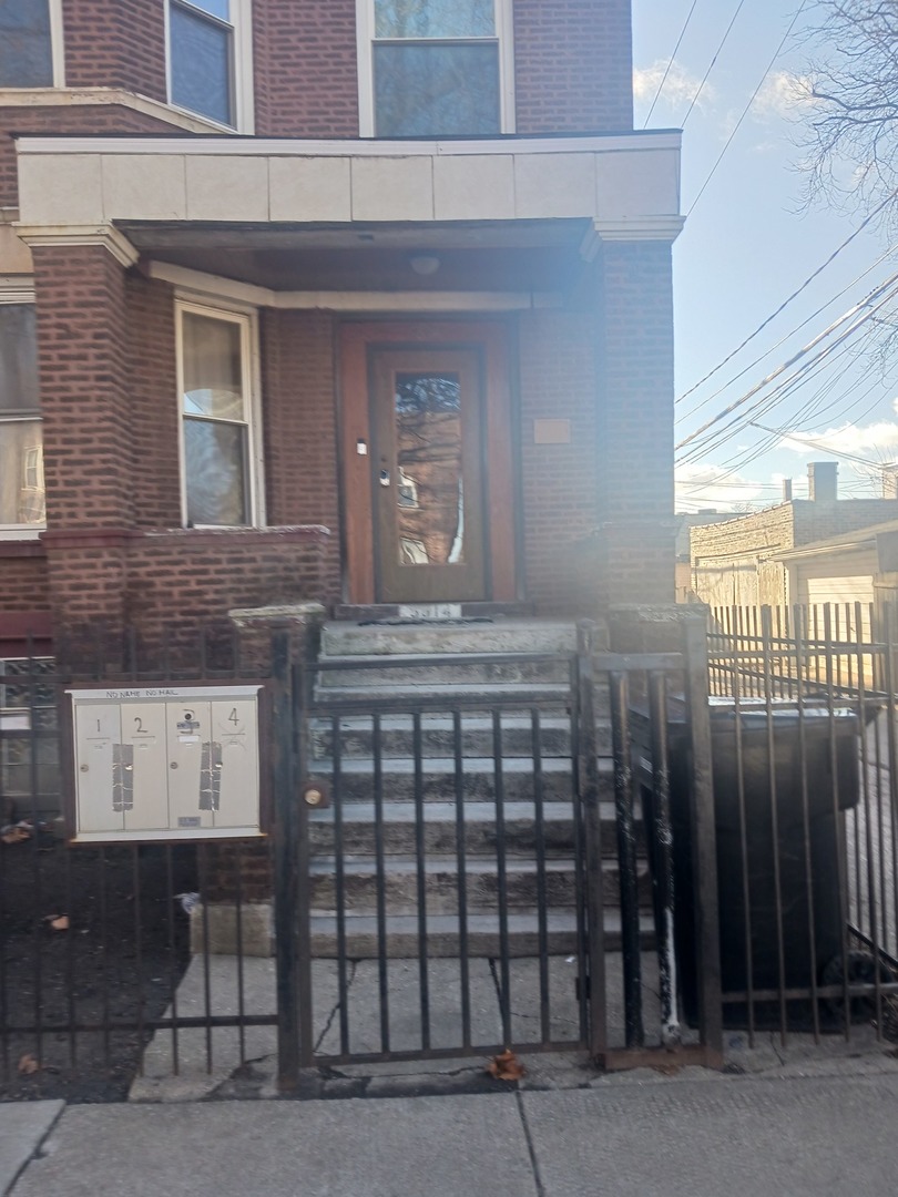 5514 S Winchester Avenue, Chicago, IL 60636