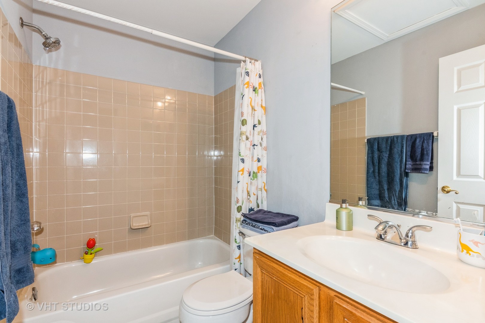 76 Allerton Drive #76G3, Schaumburg, IL 60194