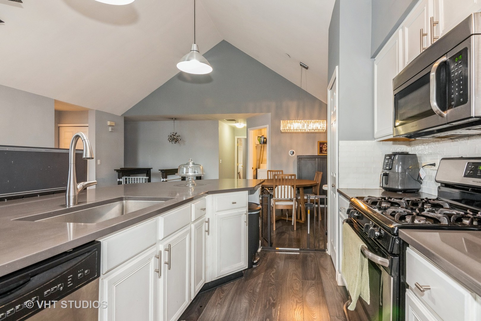 76 Allerton Drive #76G3, Schaumburg, IL 60194