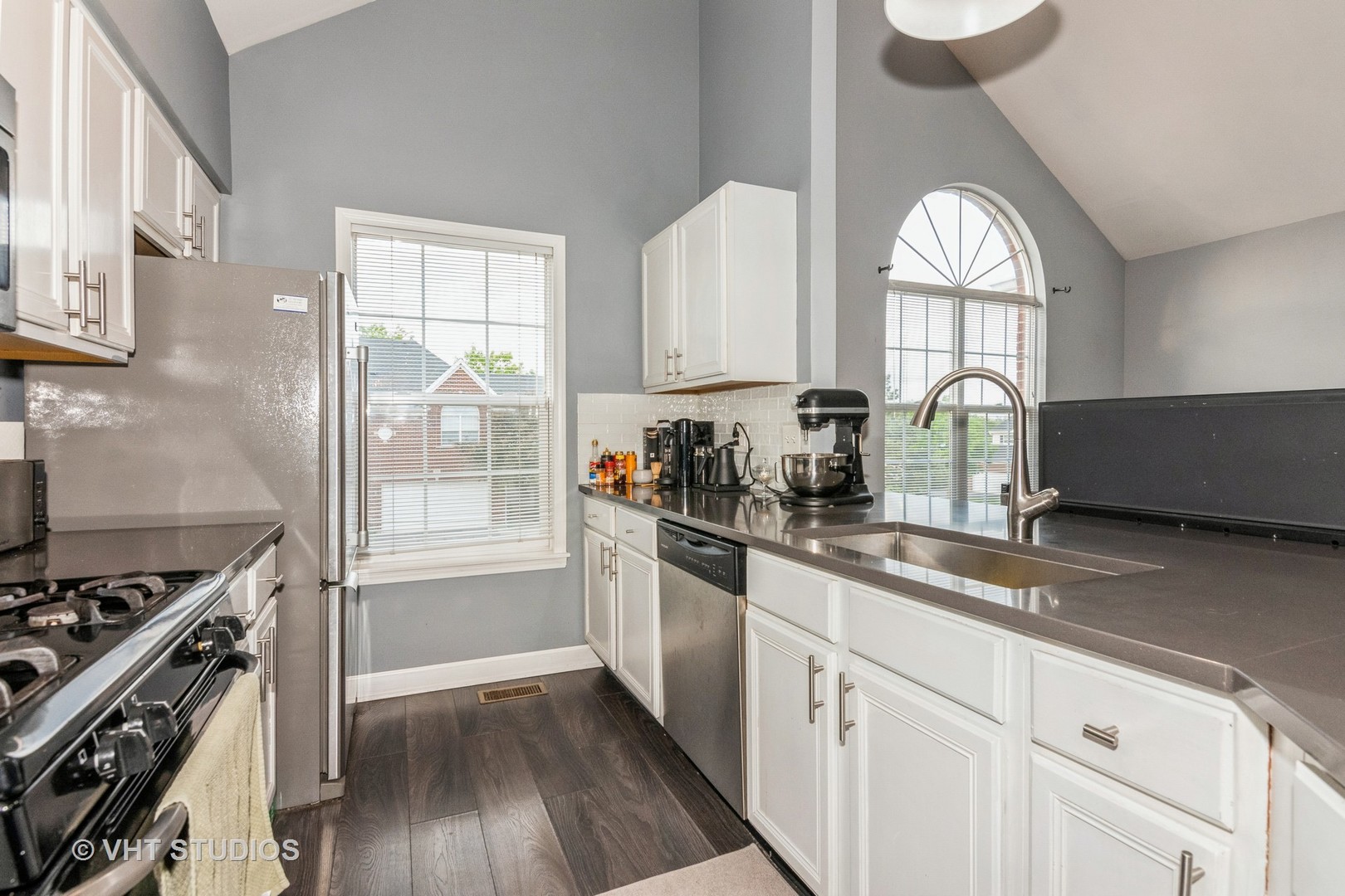76 Allerton Drive #76G3, Schaumburg, IL 60194