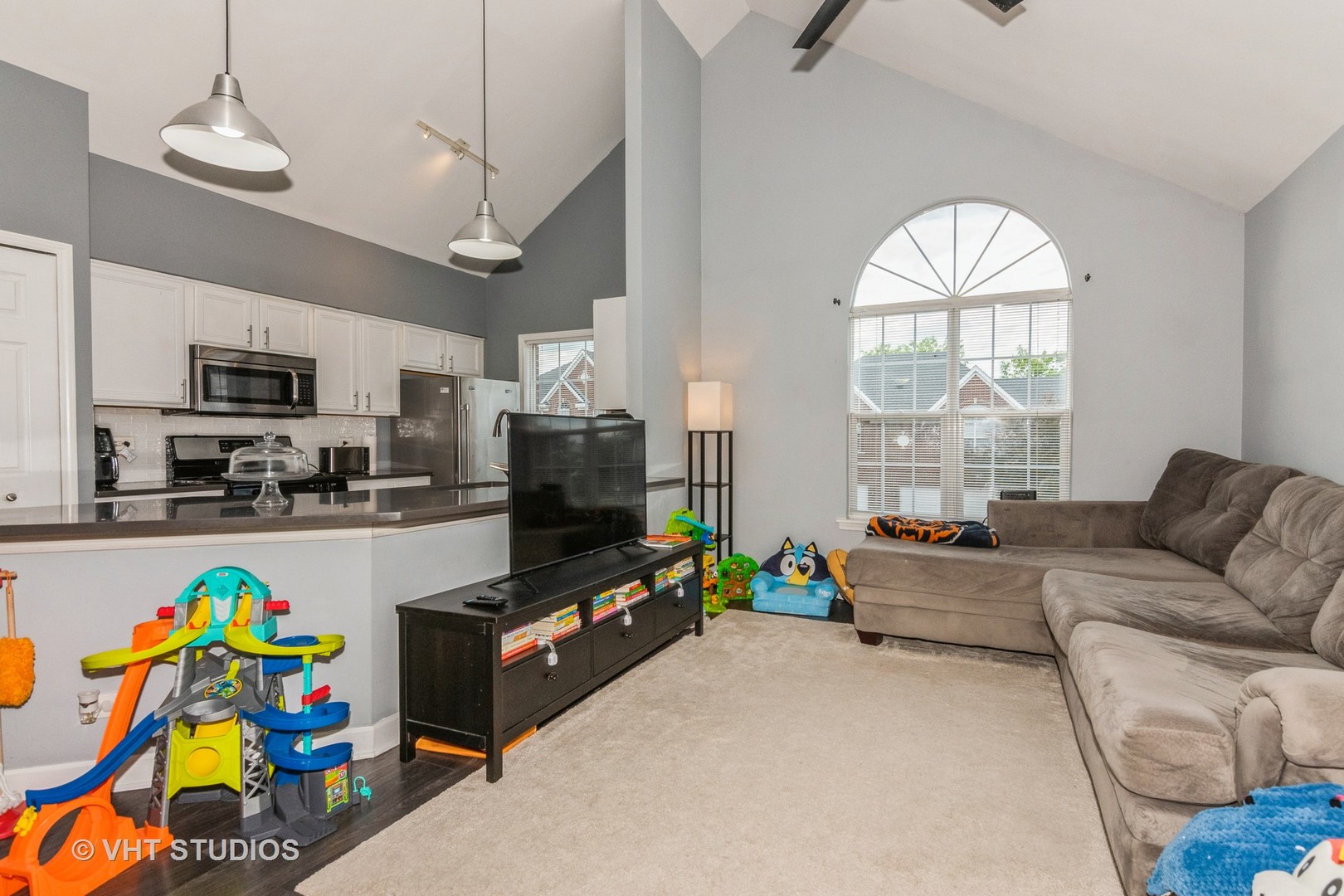 76 Allerton Drive #76G3, Schaumburg, IL 60194