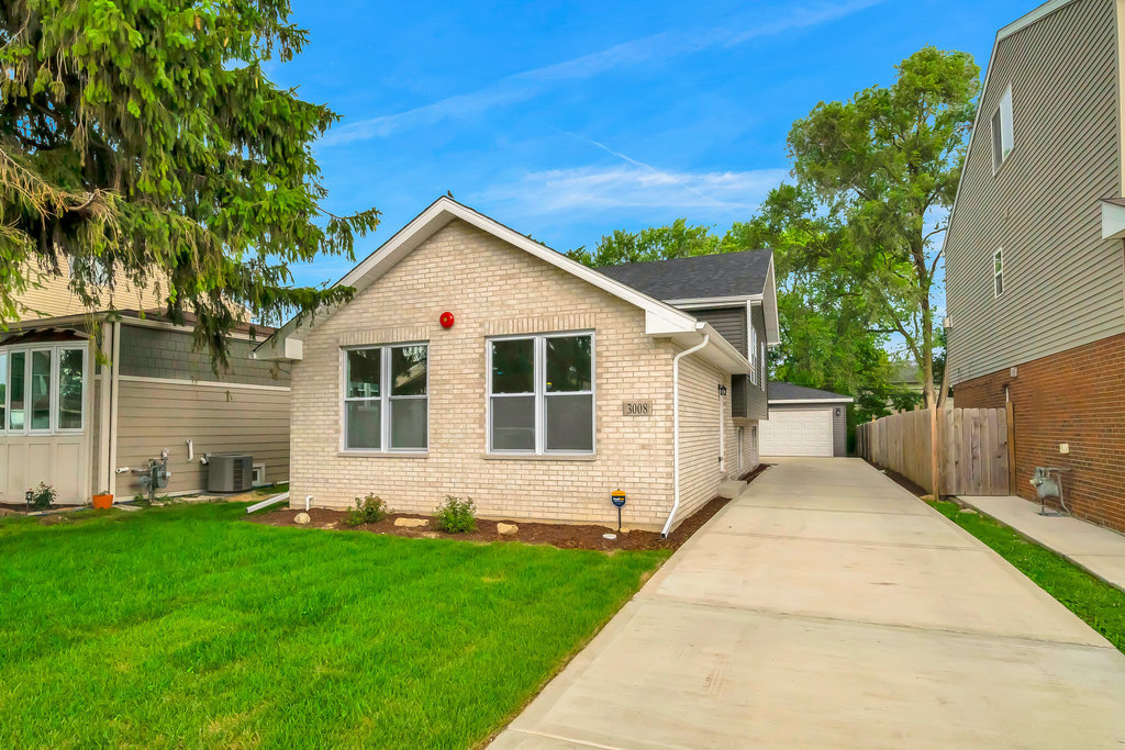 3008 141st Street, Blue Island, IL 60406