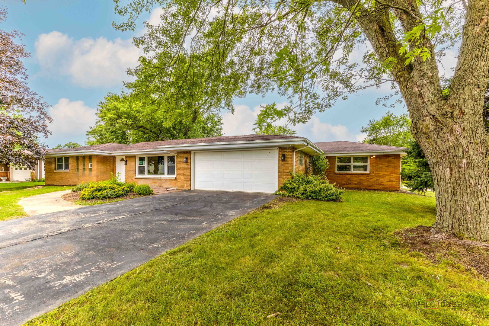 25610 S Parkside Drive, Channahon, IL 60410