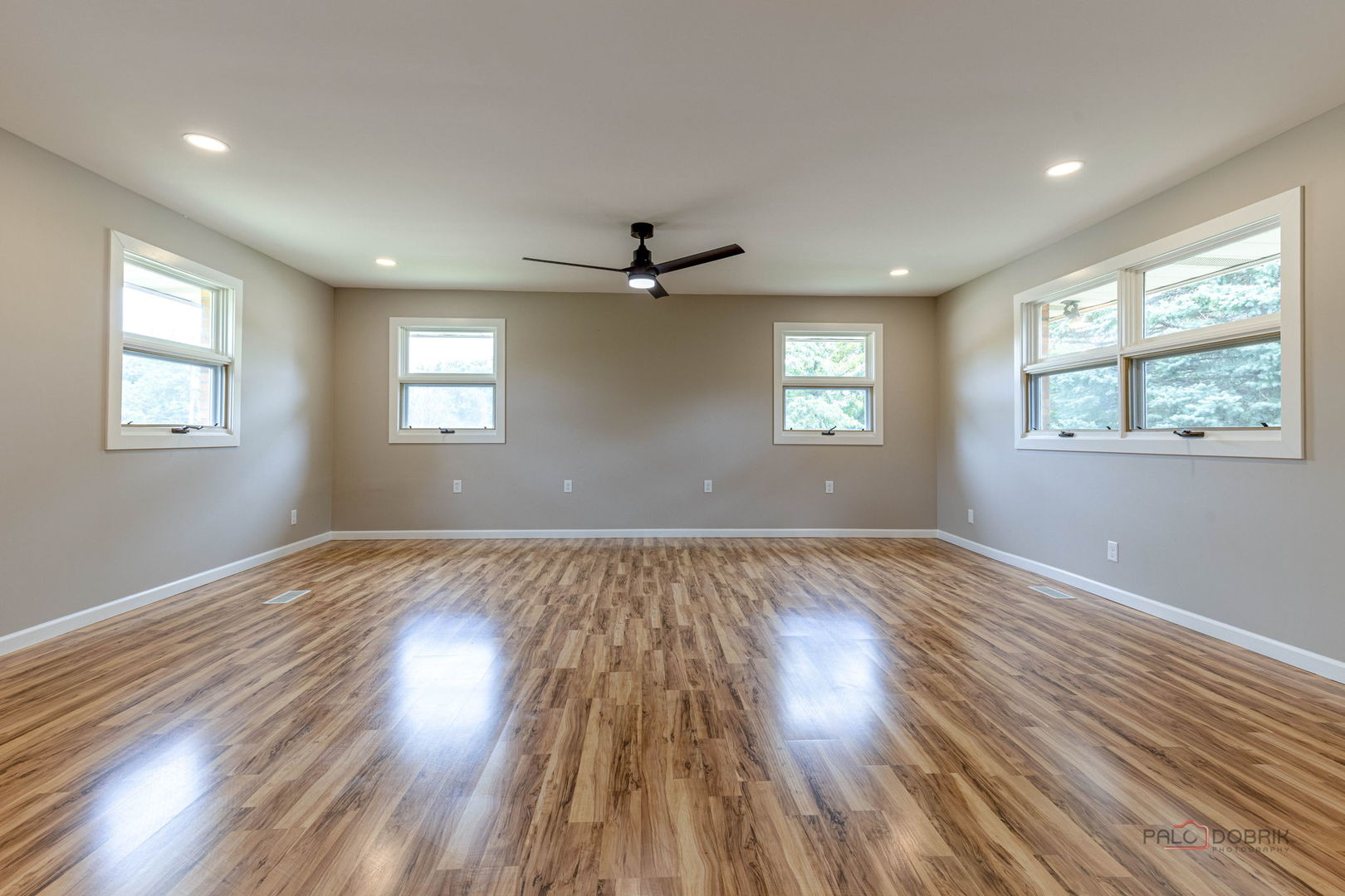 25610 S Parkside Drive, Channahon, IL 60410