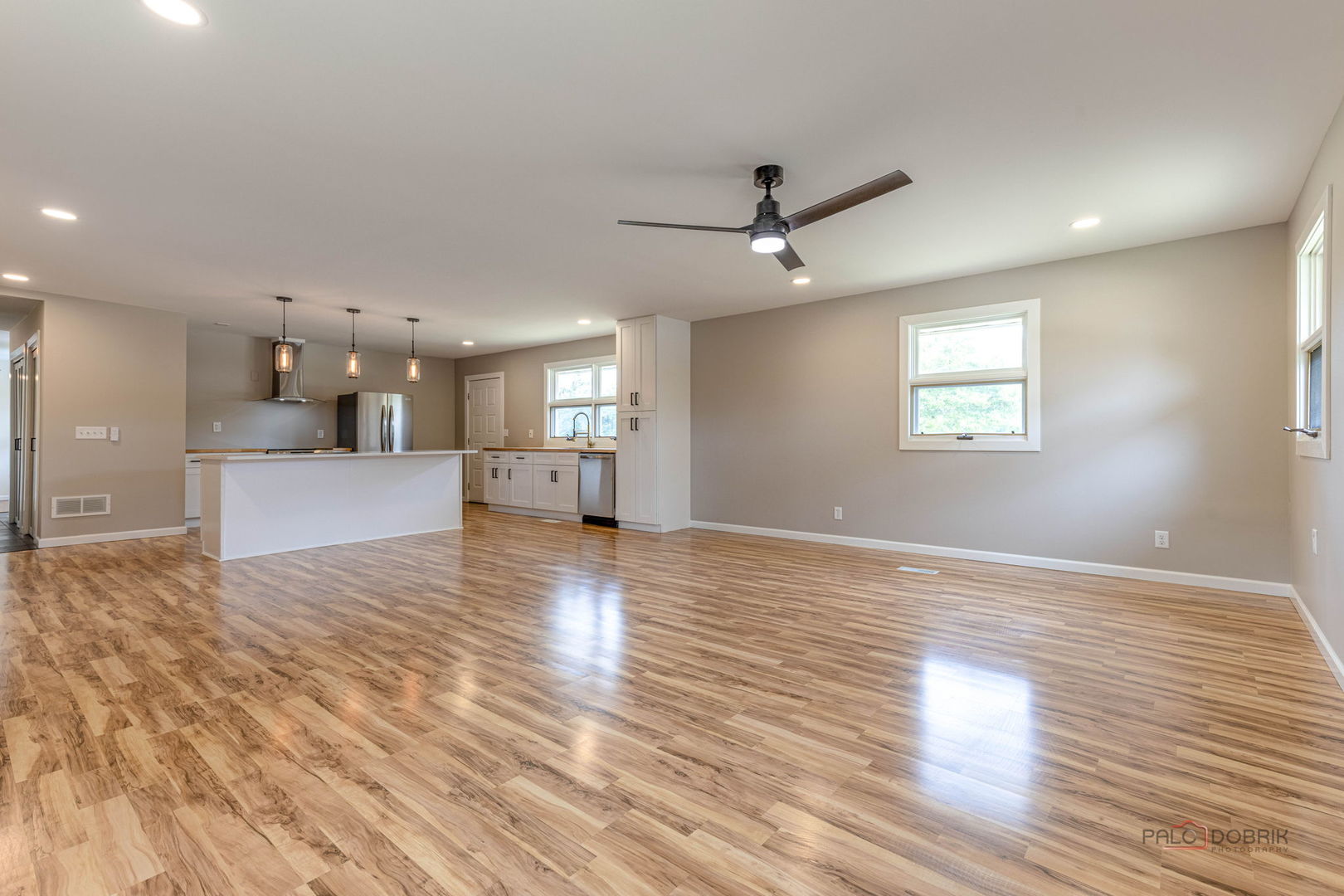 25610 S Parkside Drive, Channahon, IL 60410