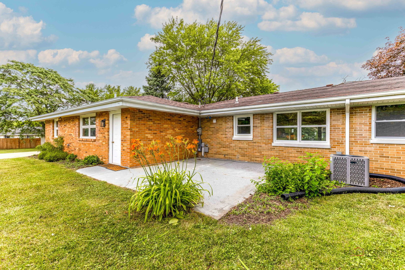25610 S Parkside Drive, Channahon, IL 60410