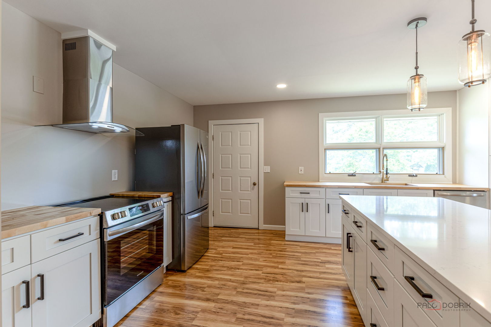 25610 S Parkside Drive, Channahon, IL 60410