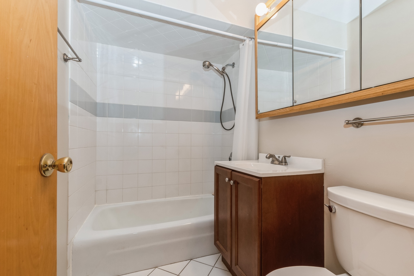 17421 70th Avenue #2W, Tinley Park, IL 60477