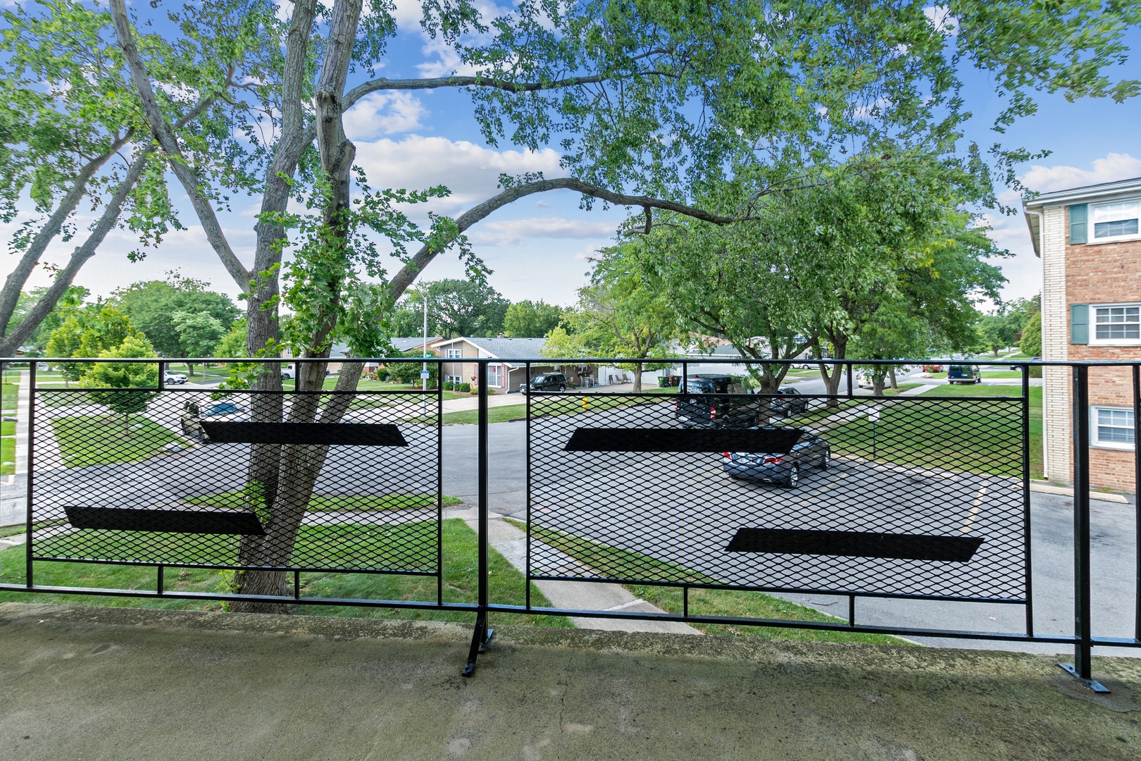 17421 70th Avenue #2W, Tinley Park, IL 60477