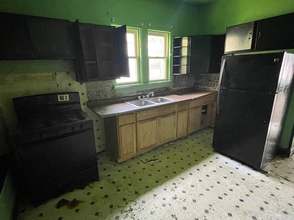 7814 S Drexel Avenue, Chicago, IL 60619