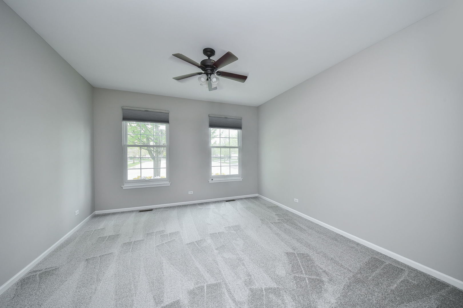 1834 Highbury Lane, Aurora, IL 60502