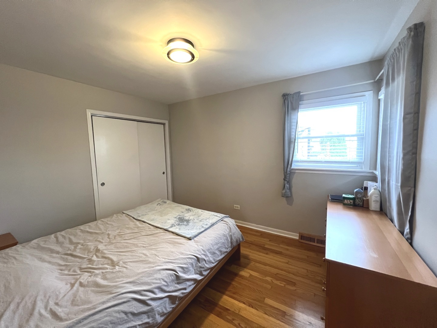 8809 Oleander Avenue, Morton Grove, IL 60053