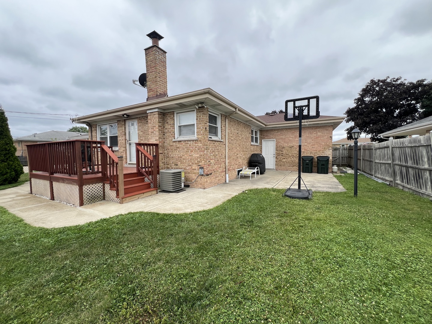 8809 Oleander Avenue, Morton Grove, IL 60053