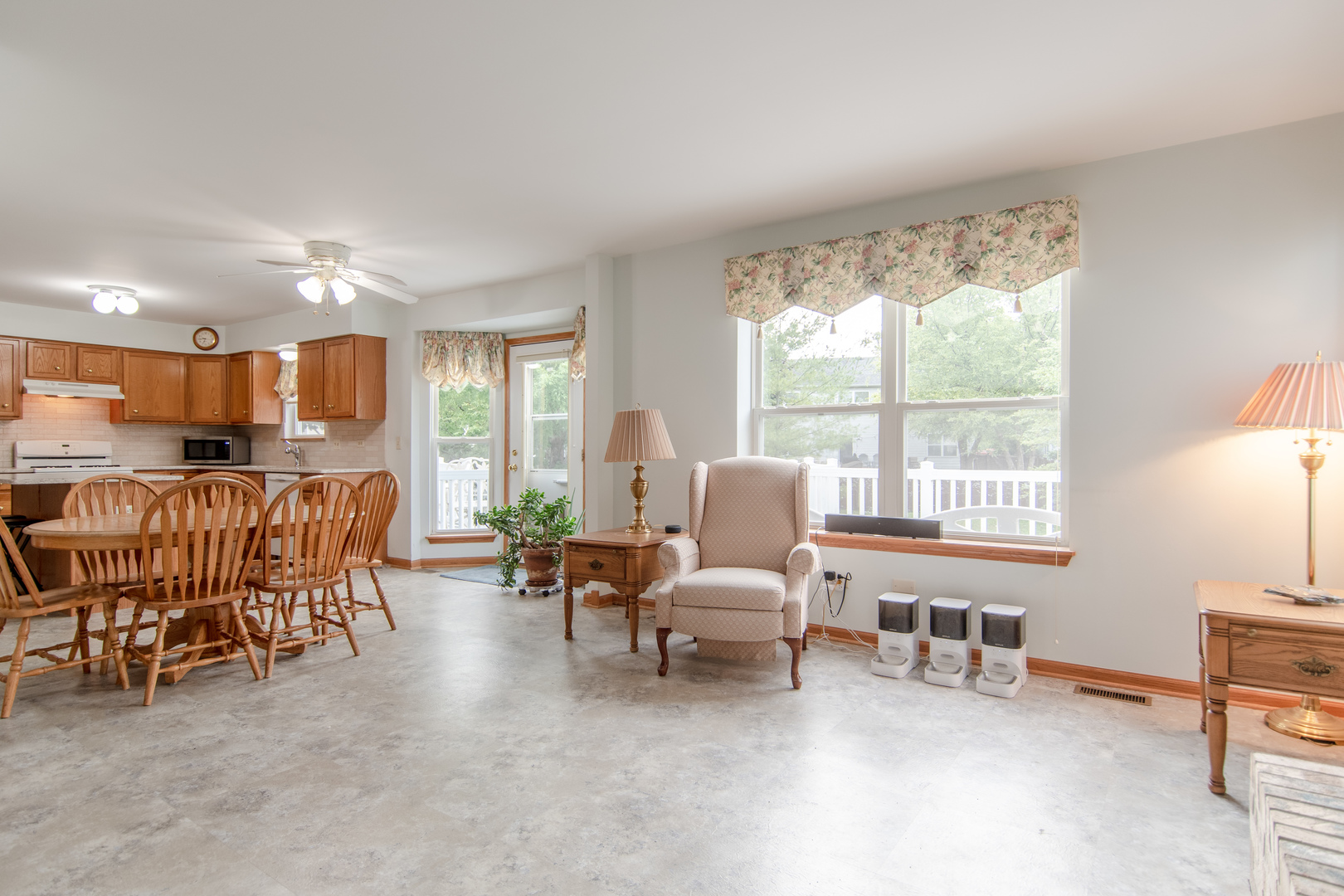 1607 GRAND HIGHLANDS Drive, Plainfield, IL 60586