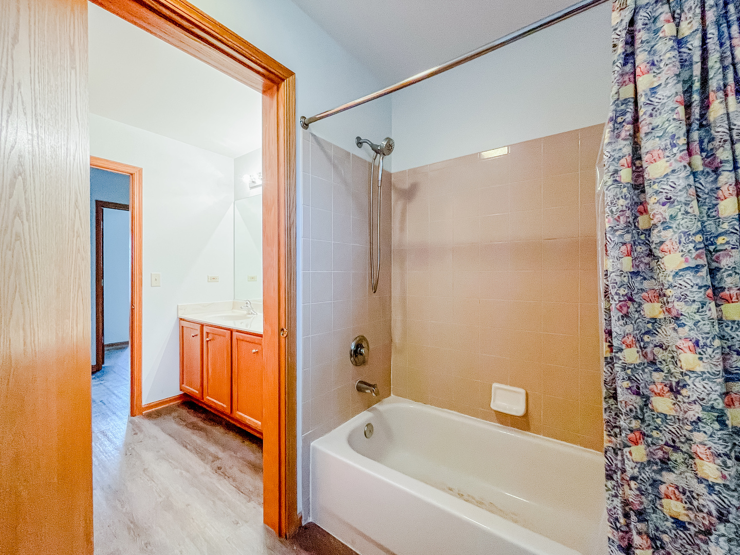 1607 GRAND HIGHLANDS Drive, Plainfield, IL 60586