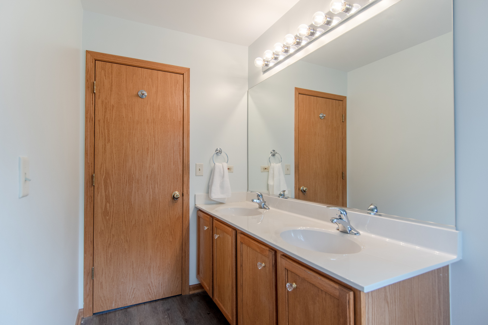 1607 GRAND HIGHLANDS Drive, Plainfield, IL 60586