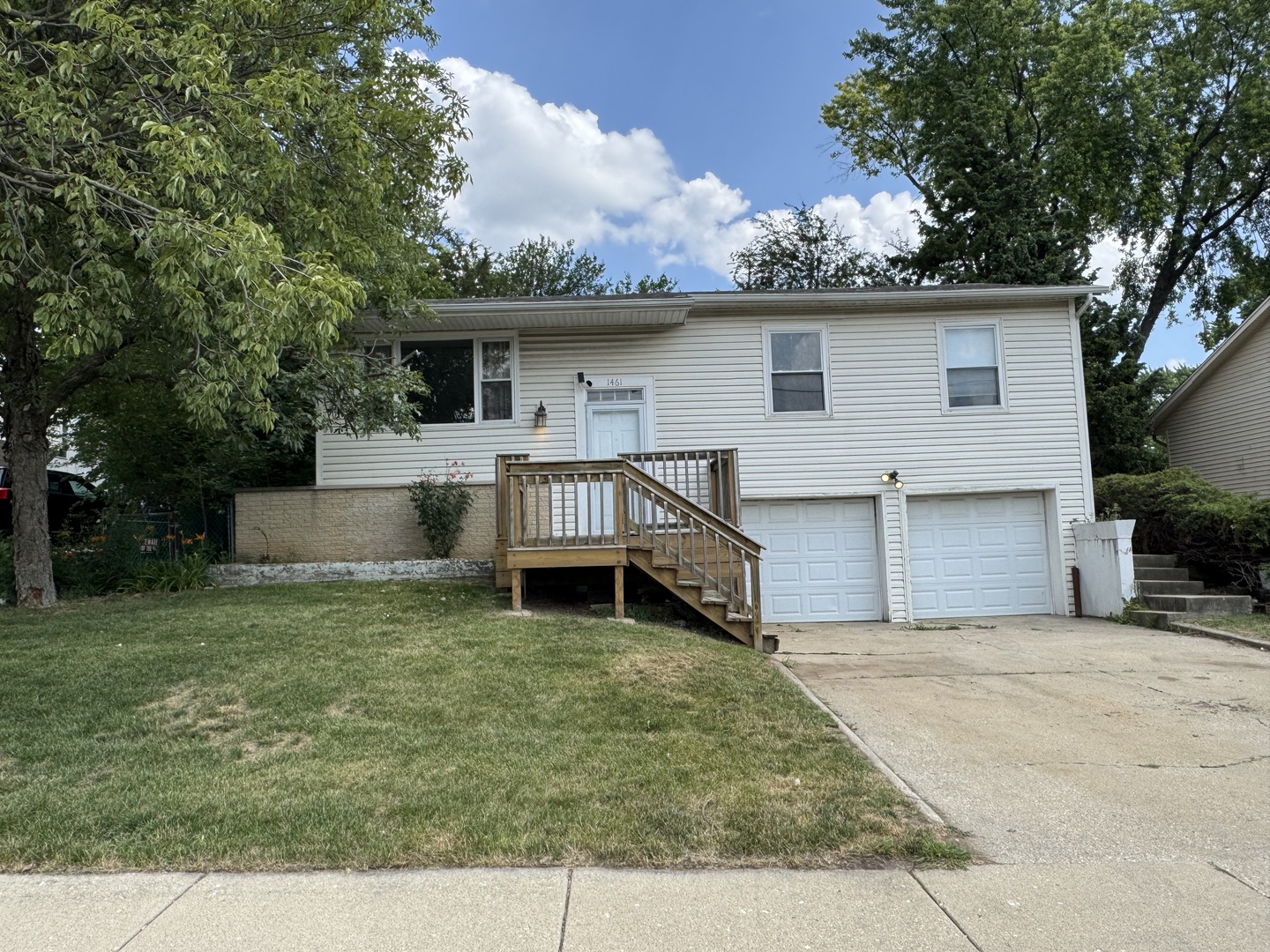 1461 Glen Ellyn Road, Glendale Heights, IL 60139