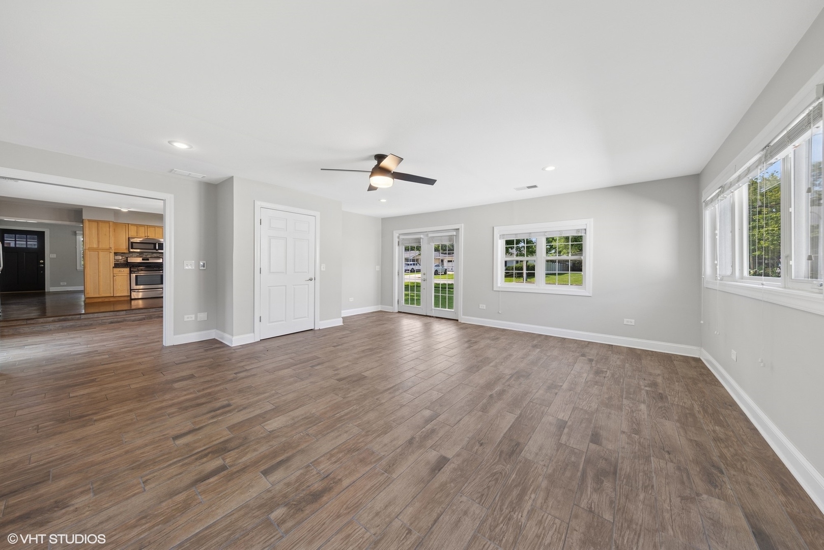 132 MOHAWK Drive, Clarendon Hills, IL 60514