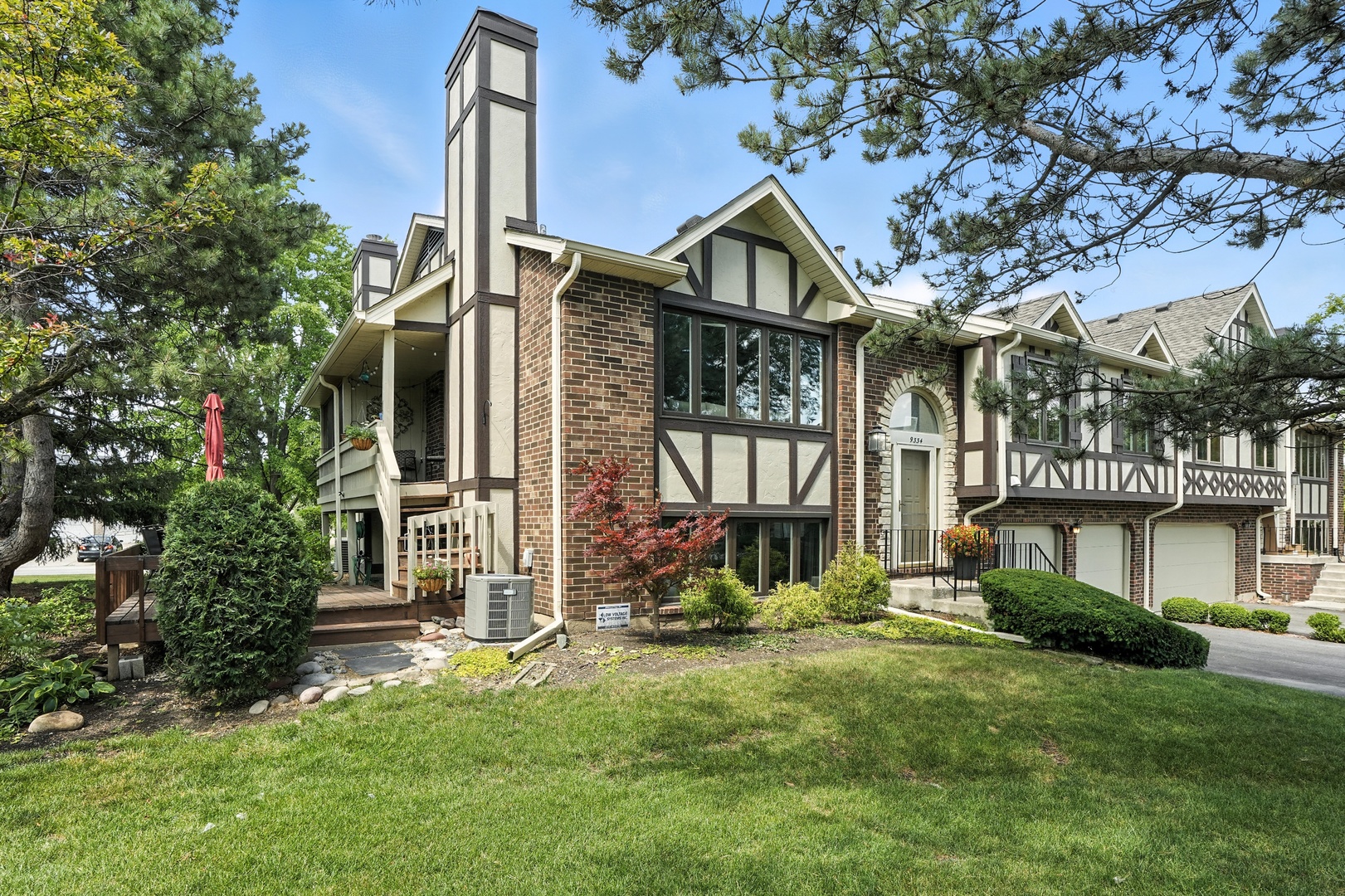 9334 DRUMMOND Drive #9334, Tinley Park, IL 60487