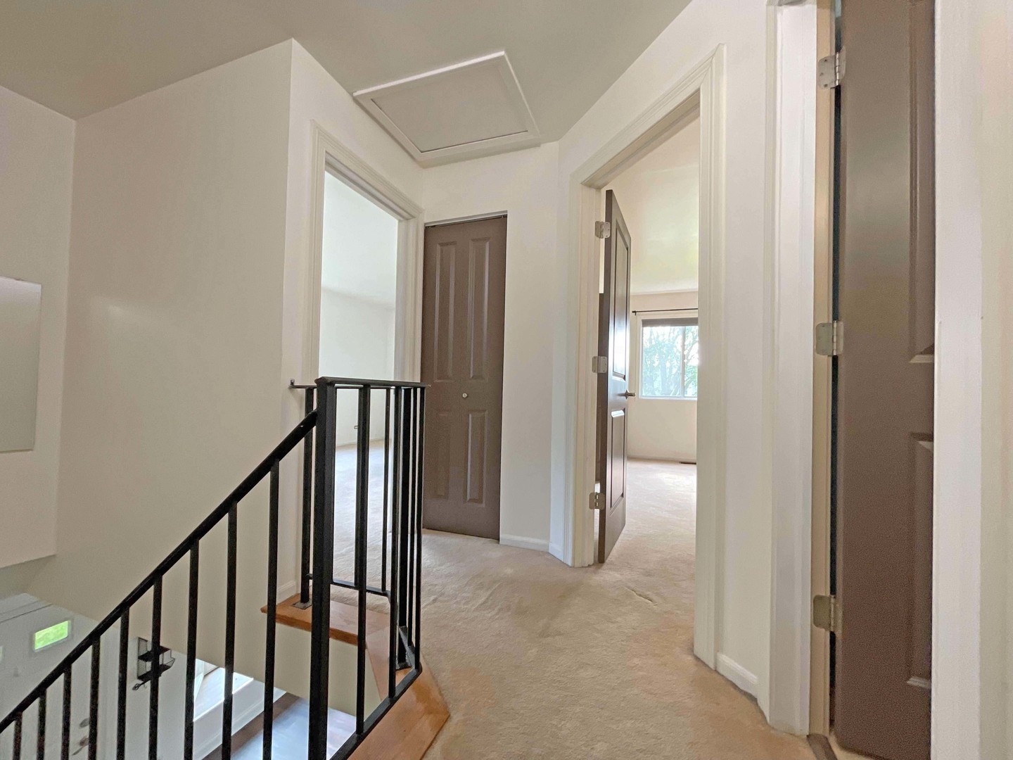 211 E Oneida Avenue #G, Bartlett, IL 60103