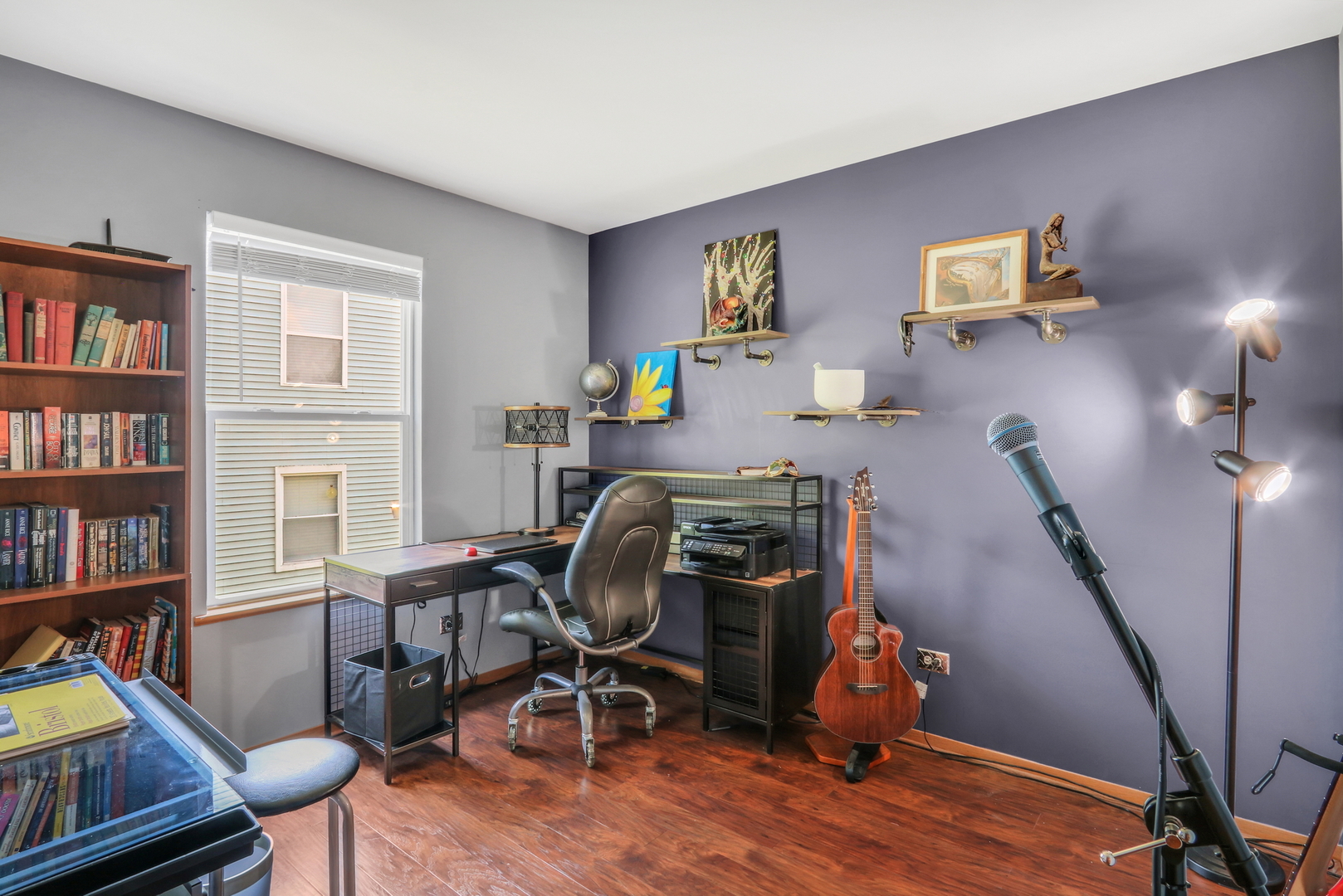 1111 Pheasant Run, Zion, IL 60099