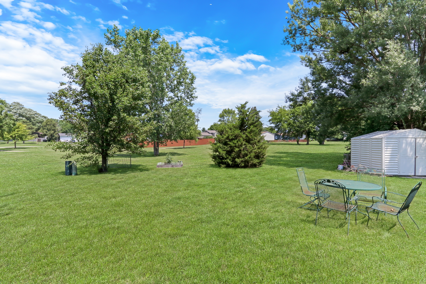 1111 Pheasant Run, Zion, IL 60099