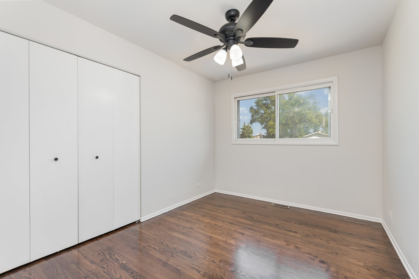 47 W Central Avenue, Lombard, IL 60148