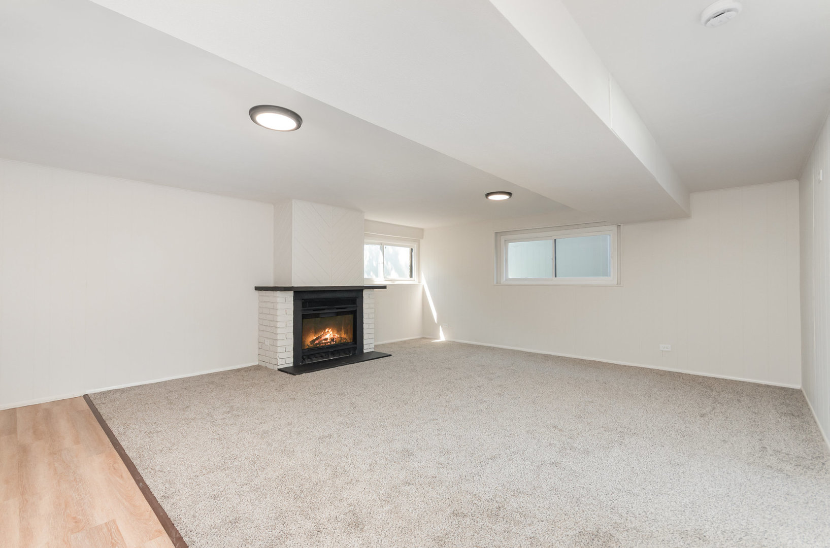 47 W Central Avenue, Lombard, IL 60148