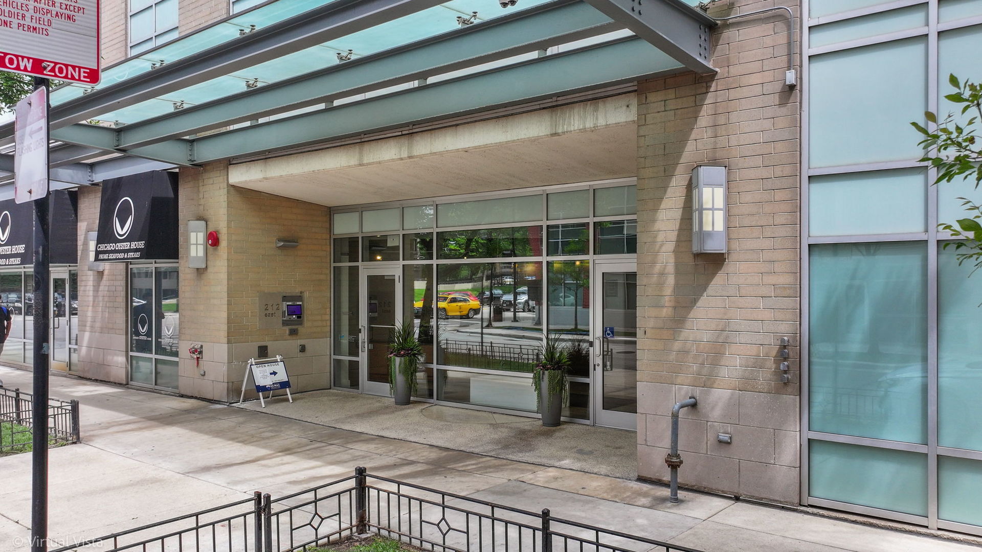 212 E Cullerton Street #1209, Chicago, IL 60616