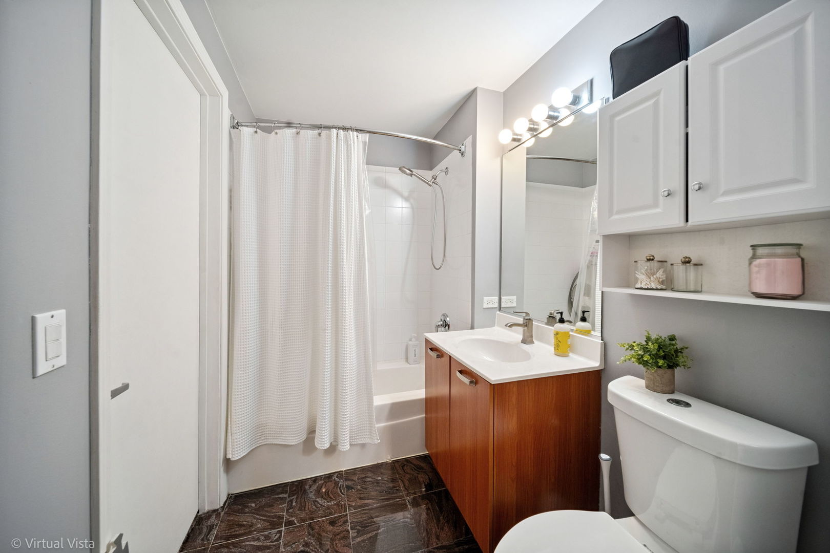 212 E Cullerton Street #1209, Chicago, IL 60616