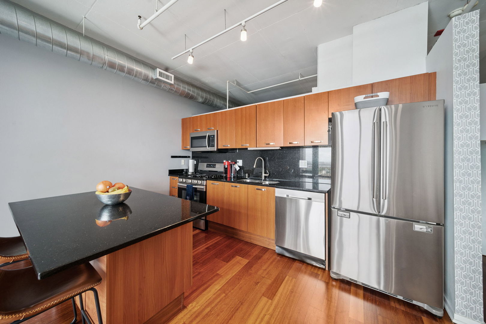 212 E Cullerton Street #1209, Chicago, IL 60616