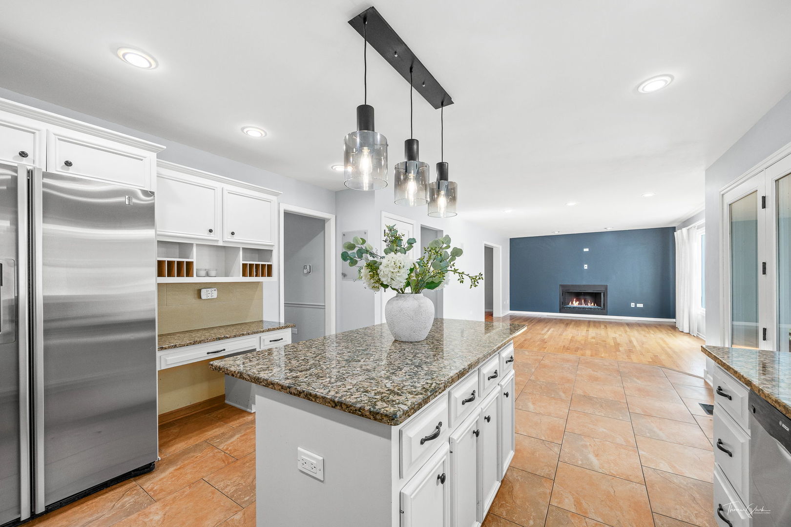 560 Boardman Circle, Bolingbrook, IL 60440