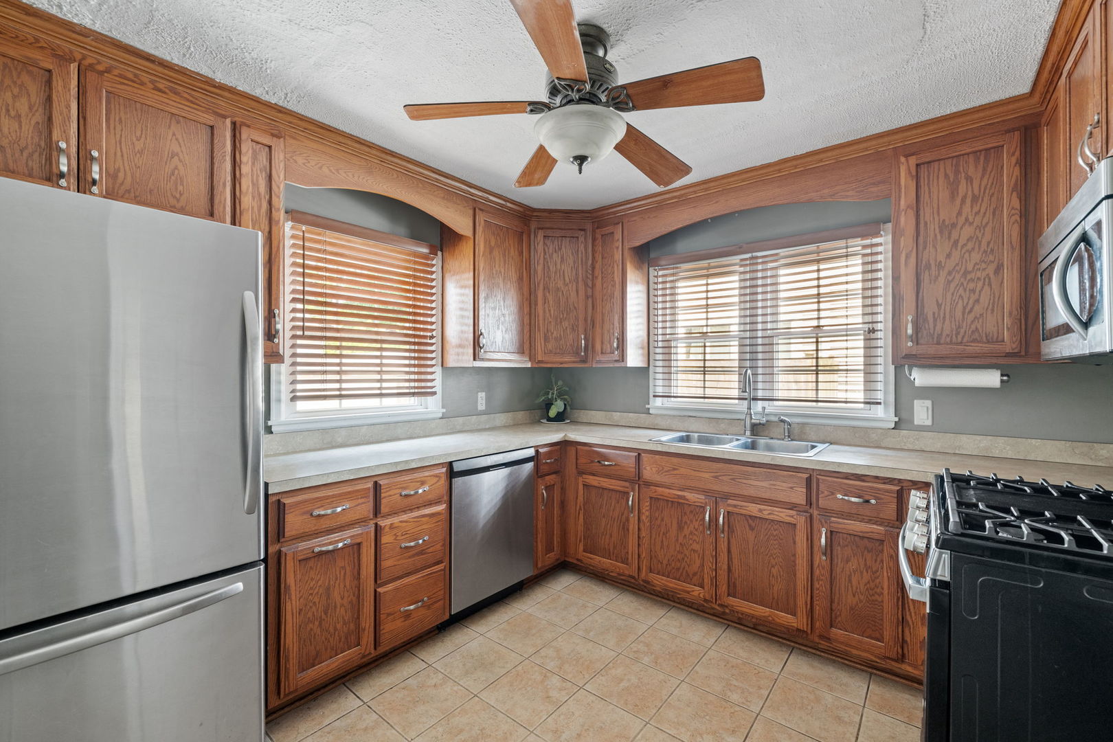 409 N Reed Street, Joliet, IL 60435