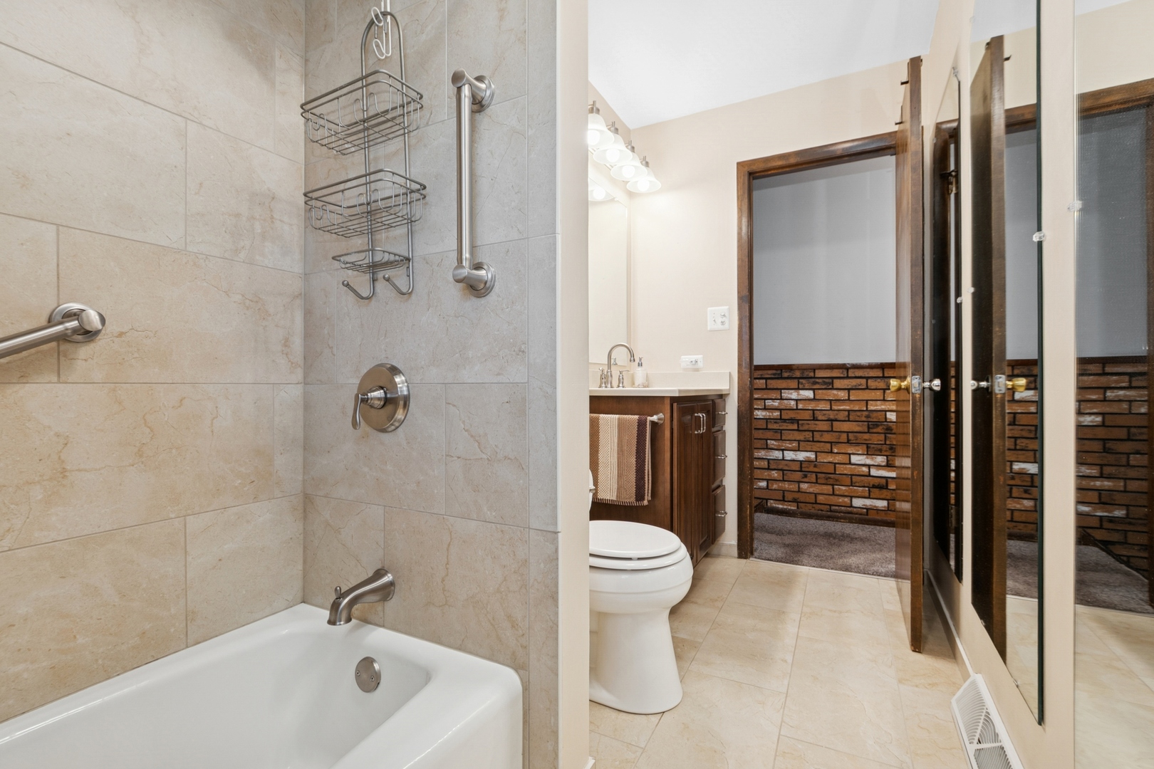 16409 64th Court, Tinley Park, IL 60477