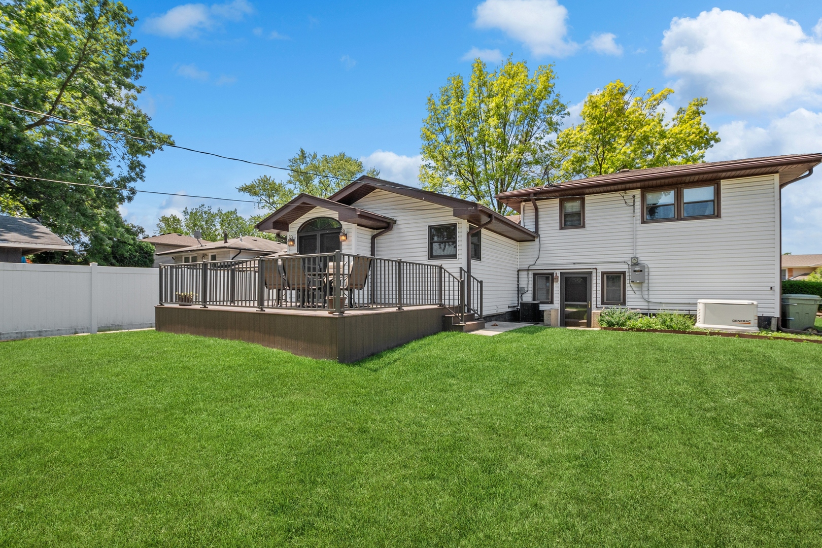 16409 64th Court, Tinley Park, IL 60477