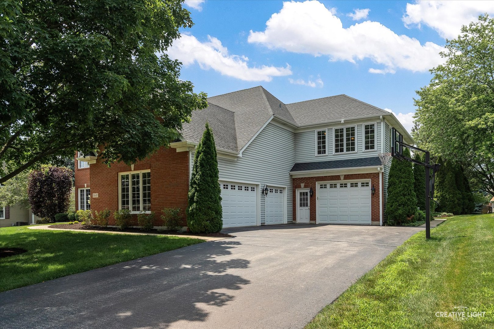 868 Braintree Lane, Bartlett, IL 60103